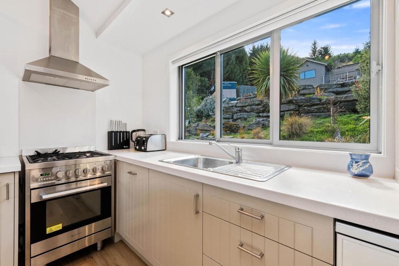 Skye Horizons - Queenstown Holiday Home Buitenkant foto